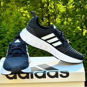 NEW Adidas Youth Swift Run23 Black White Casual Athletic Sneaker - Size US 7Y
